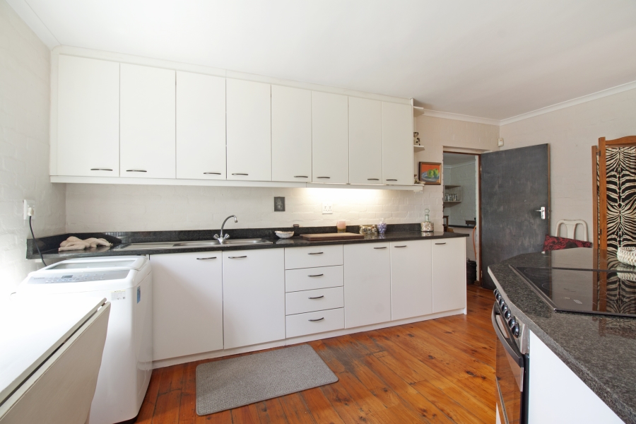 4 Bedroom Property for Sale in Kommetjie Western Cape